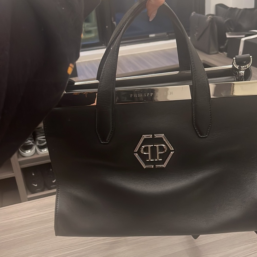 Authentic Philip plain bag - Picture 2 of 9